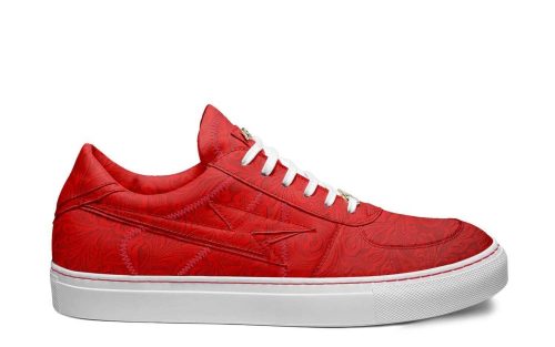 Red Skater 081 sneaker with white sole and laces, side view on a plain white background.