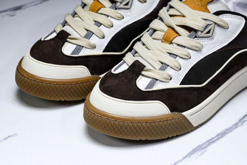 Travis Scott x D1or B713 Cactus Jack 'Mocha Cream' - Image 16