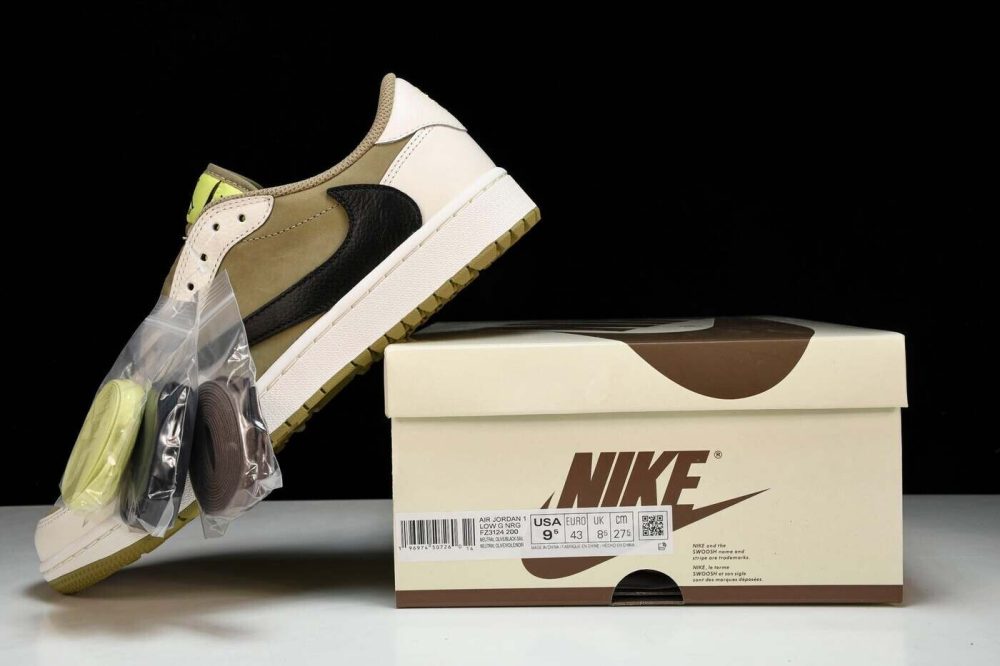 Travis Scott x AJ1 Low 'Golf' - Image 29