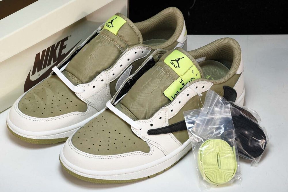 Travis Scott x AJ1 Low 'Golf' - Image 25
