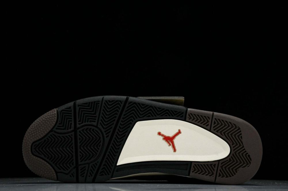 Travis Scott AJ4 Retro 'Olive Mocha' (Friends & Family) - Image 5