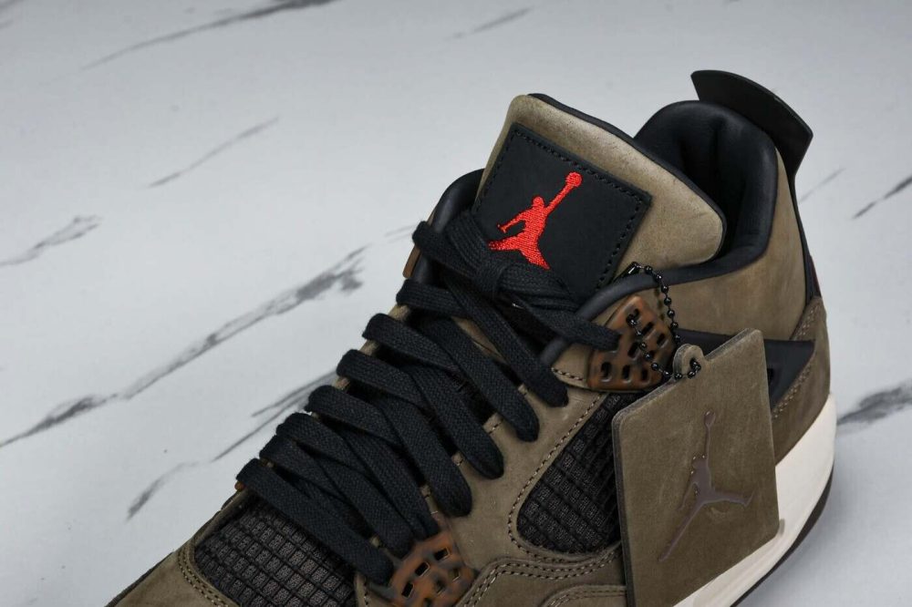 Travis Scott AJ4 Retro 'Olive Mocha' (Friends & Family) - Image 10