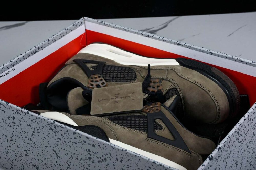 Travis Scott AJ4 Retro 'Olive Mocha' (Friends & Family) - Image 24